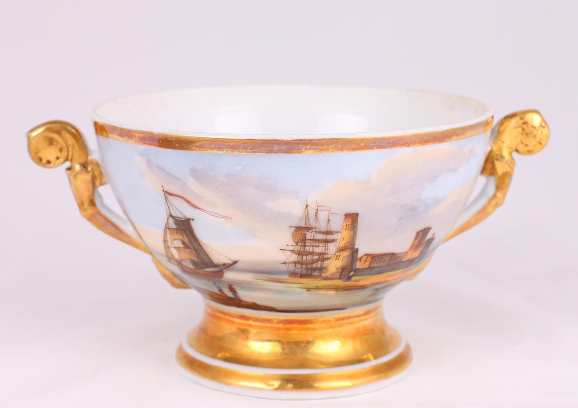 Sugar bowl "Entrance to the bay". Imperial Porcelain Factory.St. Petersburg. 1820s. Porcelain, - Image 2 of 5