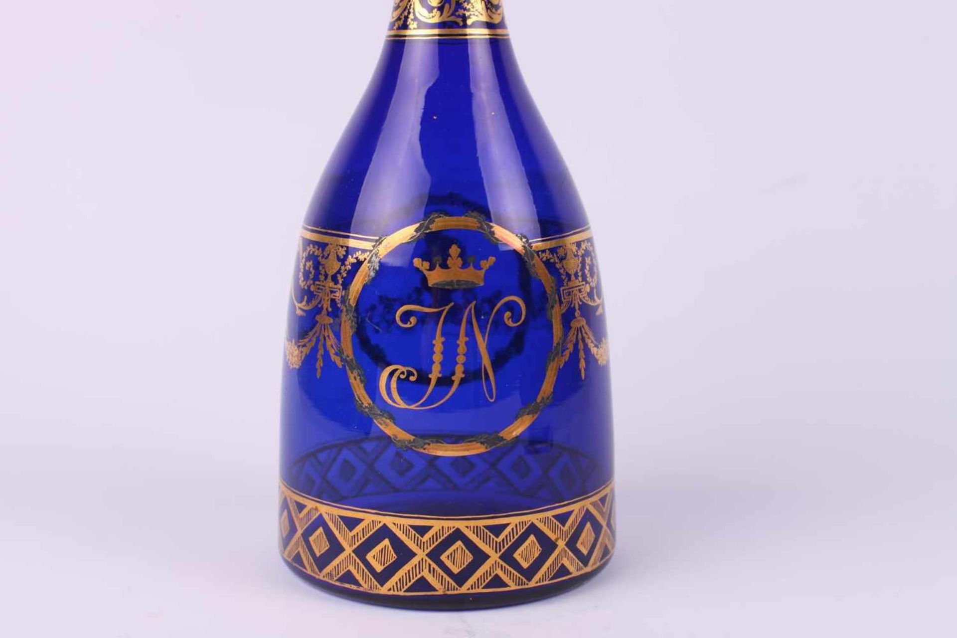 Glass carafe with a cork. [30s of XIX century.][Europe]. Cobalt glass, blowing, gilding. The body - Bild 3 aus 4