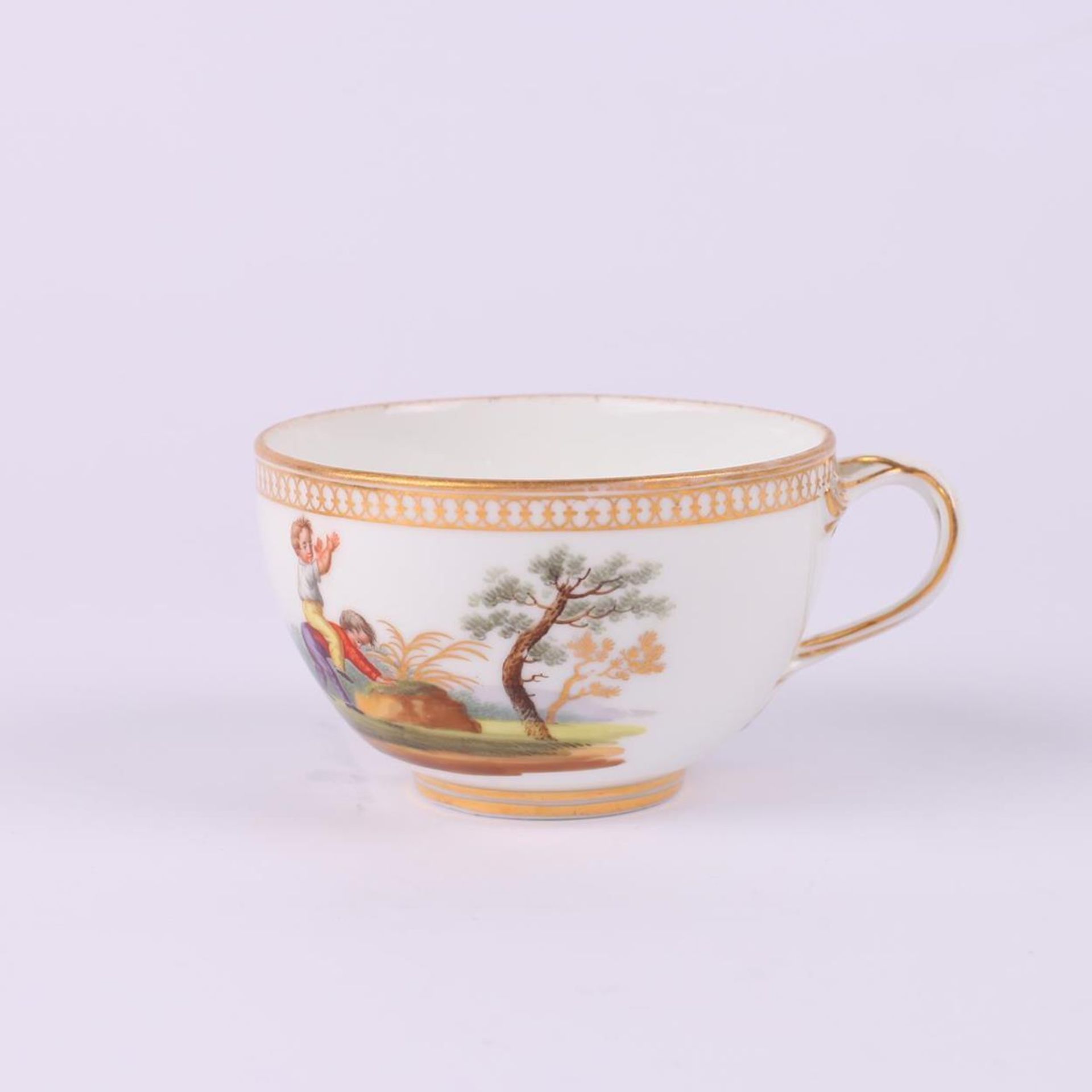 Two tea cup and saucer sets "A child's play". Popov. Moscow. 1850s. Porcelain, gilding, painting. - Bild 3 aus 8