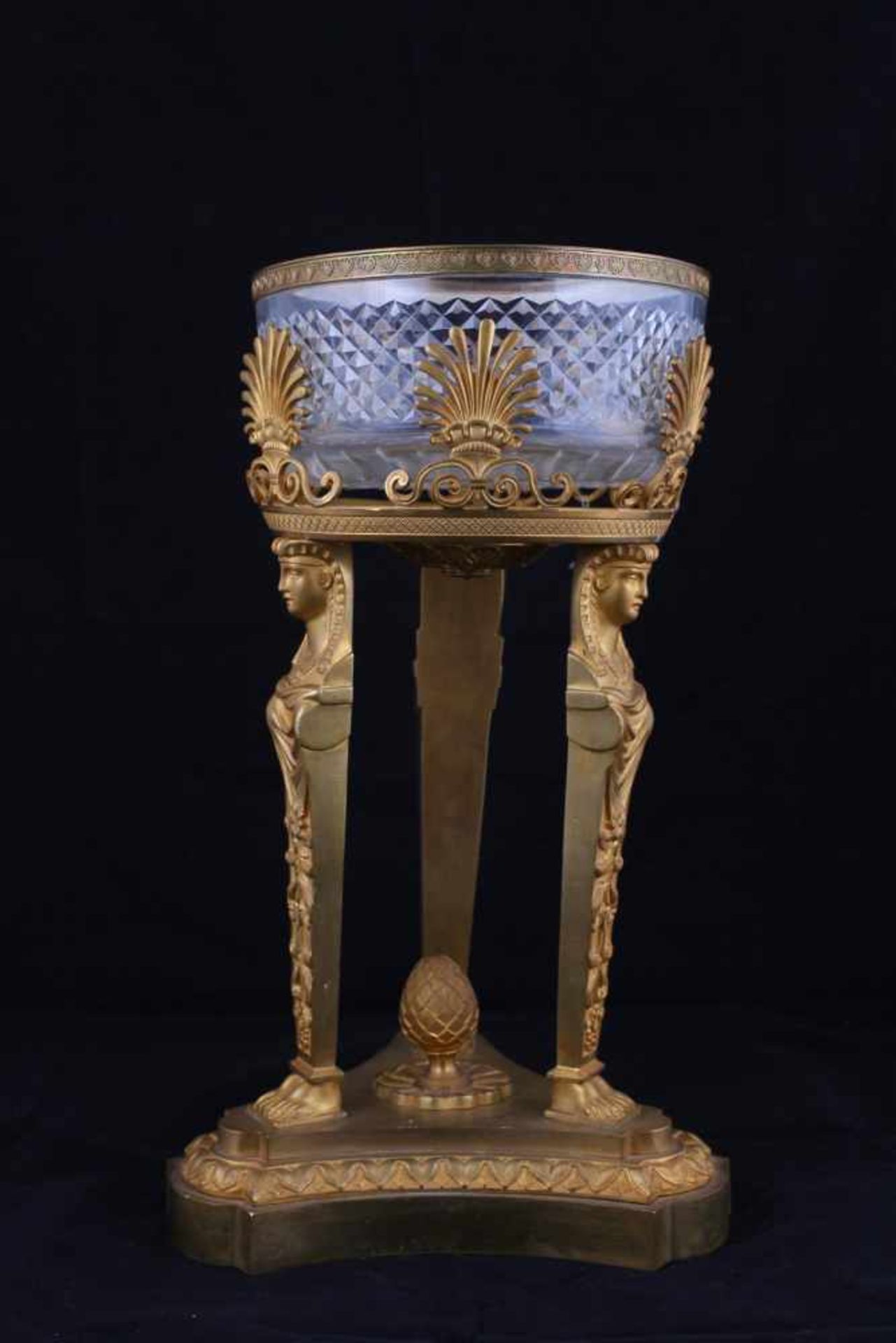 Centerpiece with antique decorations. Early XIX century.France. Bronze, casting, engraving, mount,