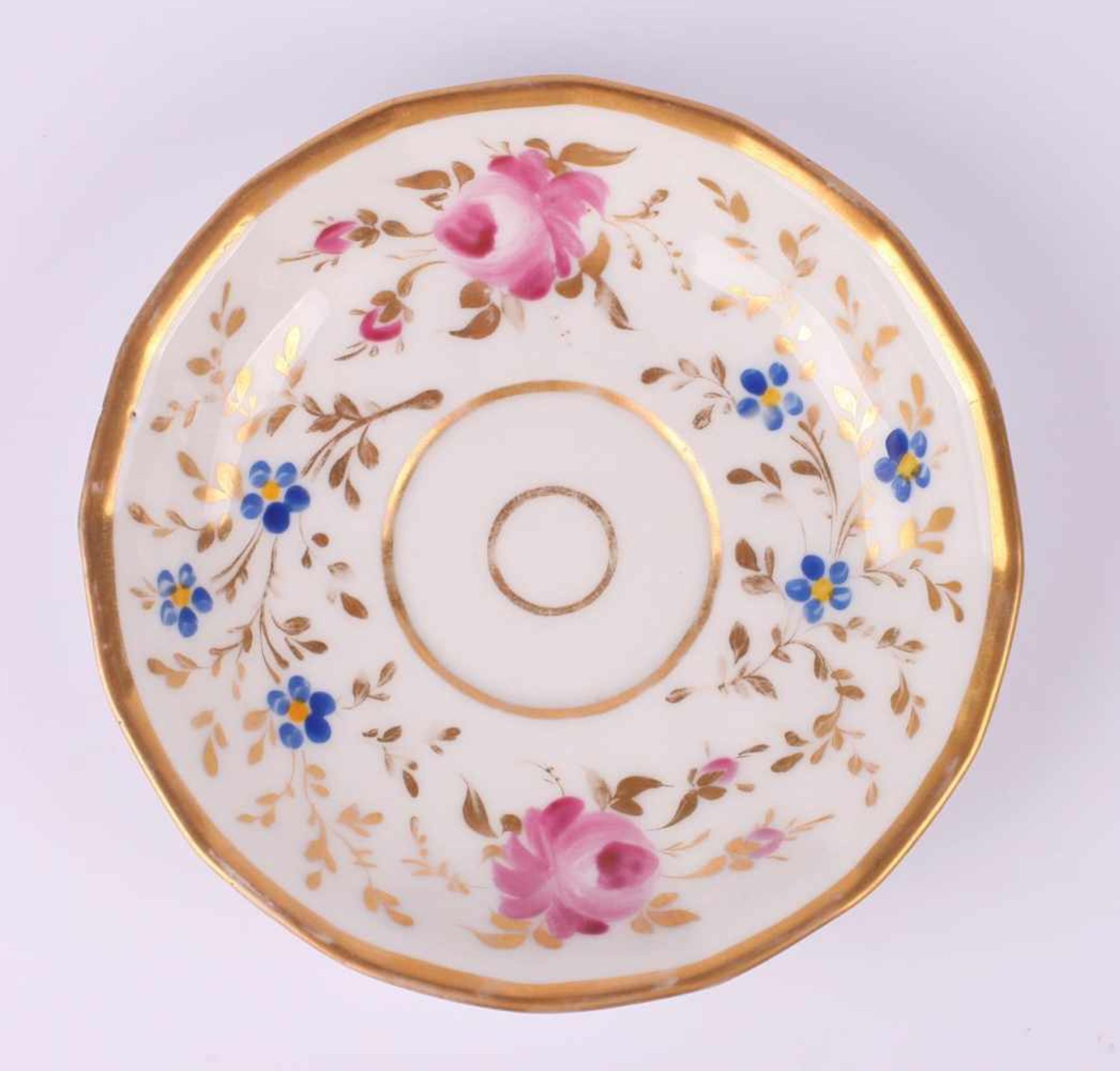 Tea cup and saucer set with floral painting. [Popov].Russia. 1850s Porcelain, painting, gilding. - Bild 5 aus 13