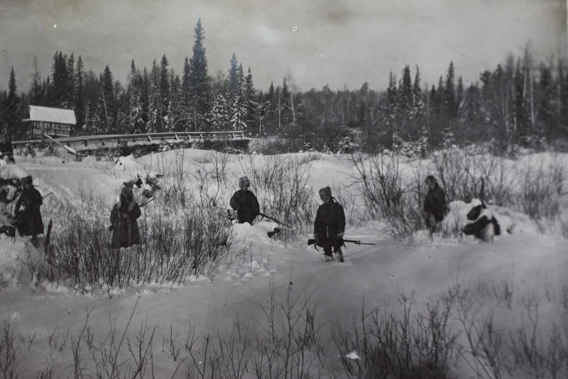 [Unique Russian Civil War archive]. Album of photos, postcards, drawings. Photographs Frantisek - Bild 15 aus 15