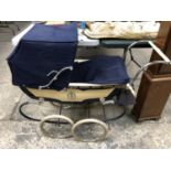 A VINTAGE CHILDREN'S PUSH PRAM