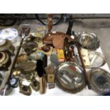 A LARGE GROUP OF ITEMS TO INCLUDE SHOOTING STICK, METAL WARES, EPNS TRAYS ETC (QTY)
