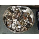 A TIN OF ASSORTED WATCHES, PARTS ETC (QTY)