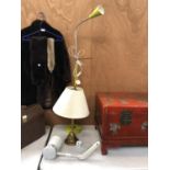 THREE ASSORTED LAMPS TO INCLUDE A VINTAGE METAL EXAMPLE (3)