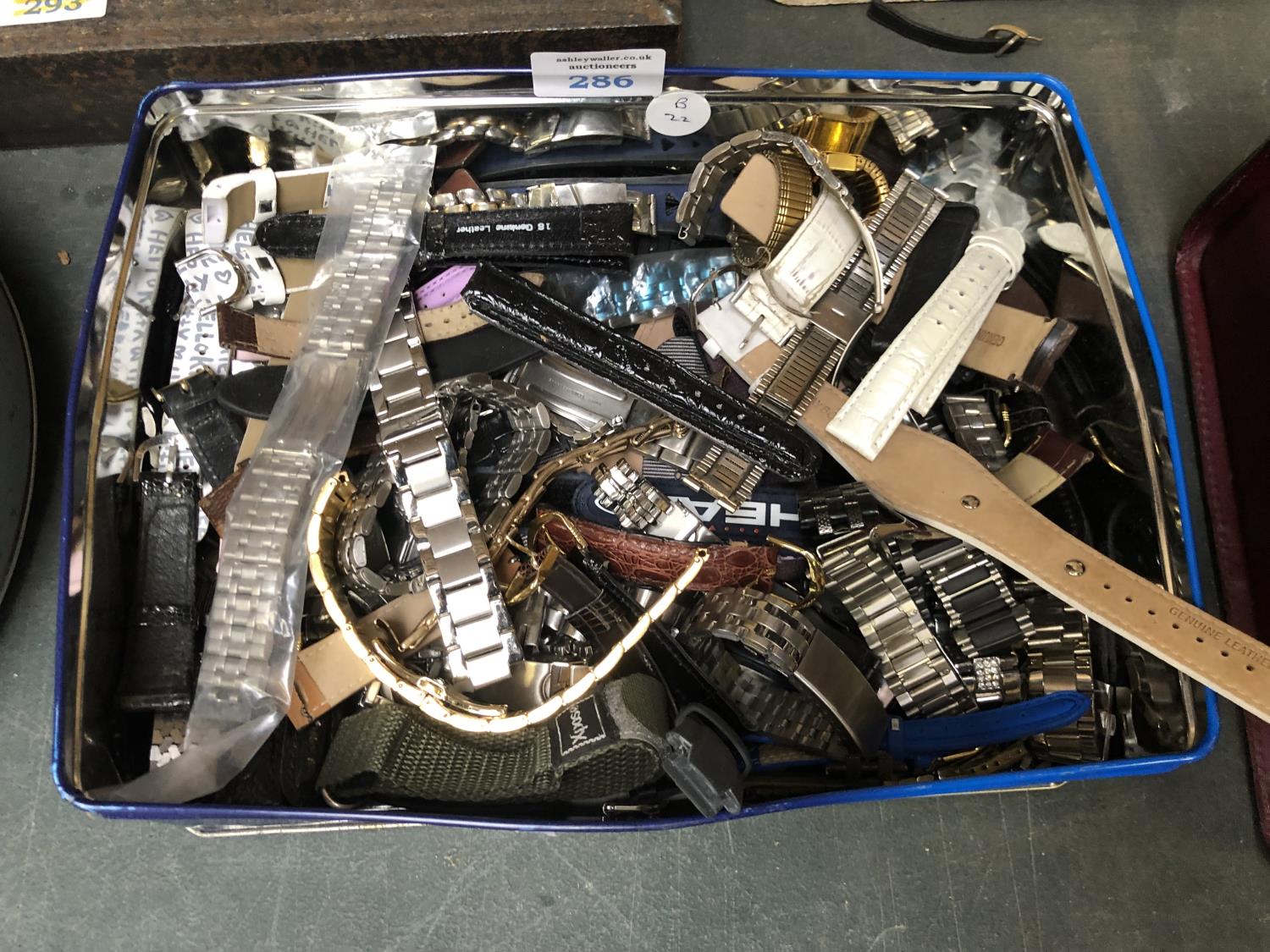 A TIN OF ASSORTED WATCH STRAPS, PARTS ETC (QTY)