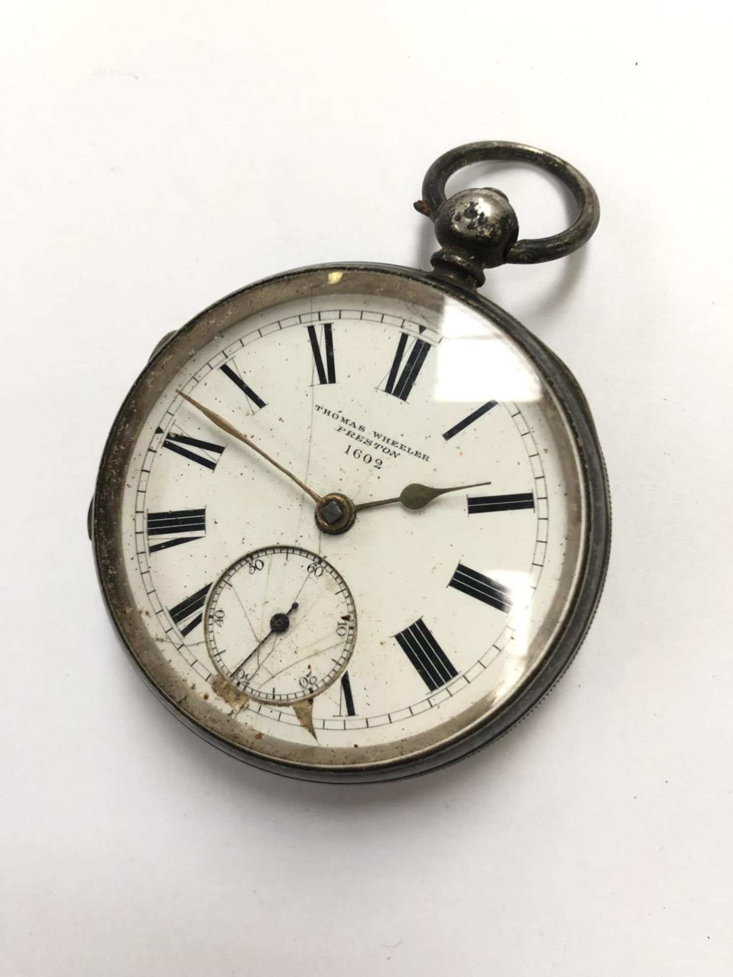 A CHESTER HALLMARKED SILVER 'THOMAS WHEELER, PRESTON' OPEN FACED POCKET WATCH, GROSS WEIGHT 134.9G - Image 2 of 4