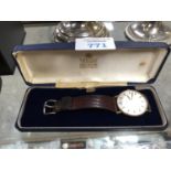 A GENTS VINTAGE 'GARRARD' MANUAL WIND WATCH, IN ORIGINAL CASE