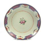 A LARGE 19TH CENTURY CHINESE FAMILLE ROSE EXPORT CHARGER / PLATE, WIDTH 27.5CM