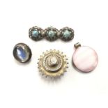 FOUR ITEMS - SILVER PINK STONE PENDANT, CONTINENTAL BROOCH AND TWO PROBABLY SILVER UNMARKED BROOCHES
