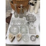 A MIXED GROUP OF GLASSWARE TO INCLUDE TWO DECANTERS, ASHTRAYS ETC
