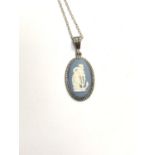 A WEDGWOOD JASPER BLUE AND WHITE NECKLACE AND PENDANT