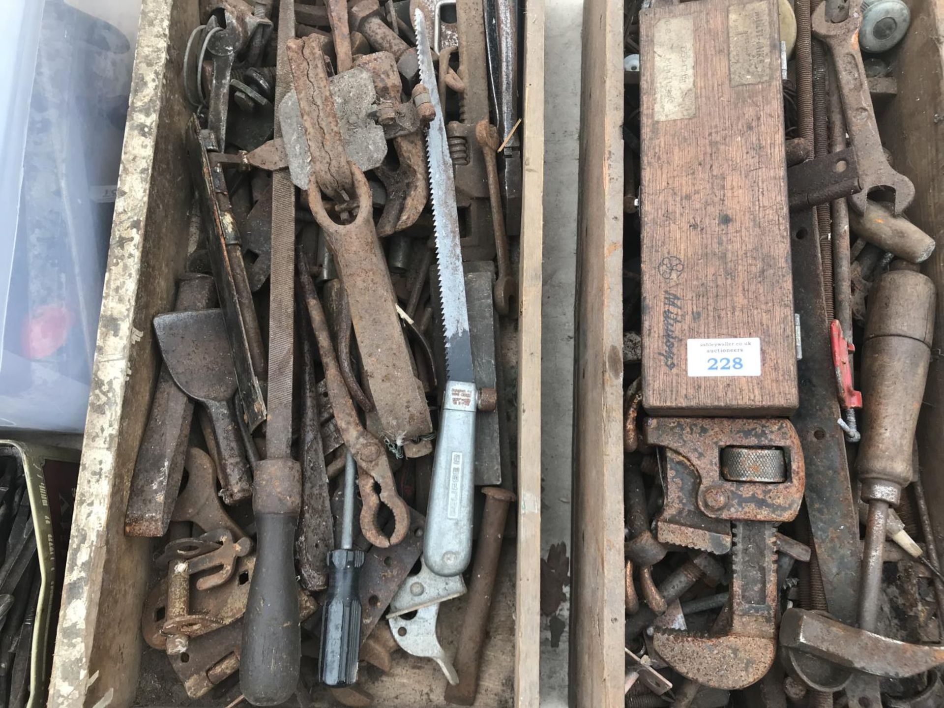 THREE BOXES OF VINTAGE ITEMS TO INCLUDE DRILL BITS, SPIRIT LEVEL, ADJUSTABLE SPANNER, SAW ETC - Image 2 of 2