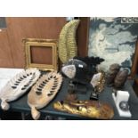 A COLLECTION OF DECORATIVE ITEMS, GILT FRAME, WOODEN HEADS, FISH DISPLAYS ETC (QTY)