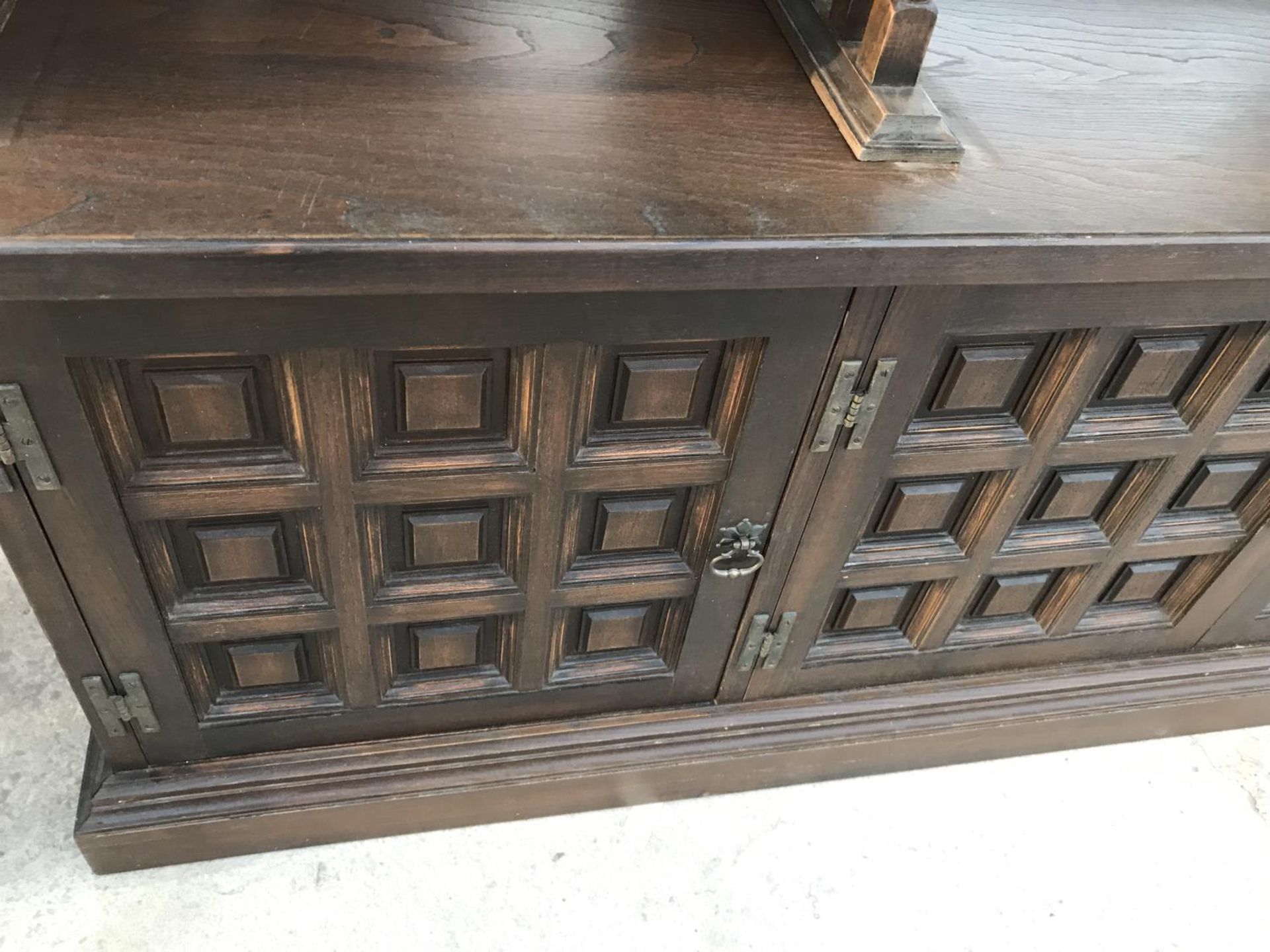 A YOUNGER TOLEDO CABINET WITH FOUR LOWER DOORS, TWO UPPER DRAWERS AND TWO GLAZED DOORS - Image 2 of 3