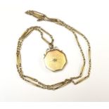 A LADIES 18CT YELLOW GOLD CHAIN NECKLACE WITH 18CT YELLOW GOLD LOCKET PENDANT, TOTAL WEIGHT 15.1G