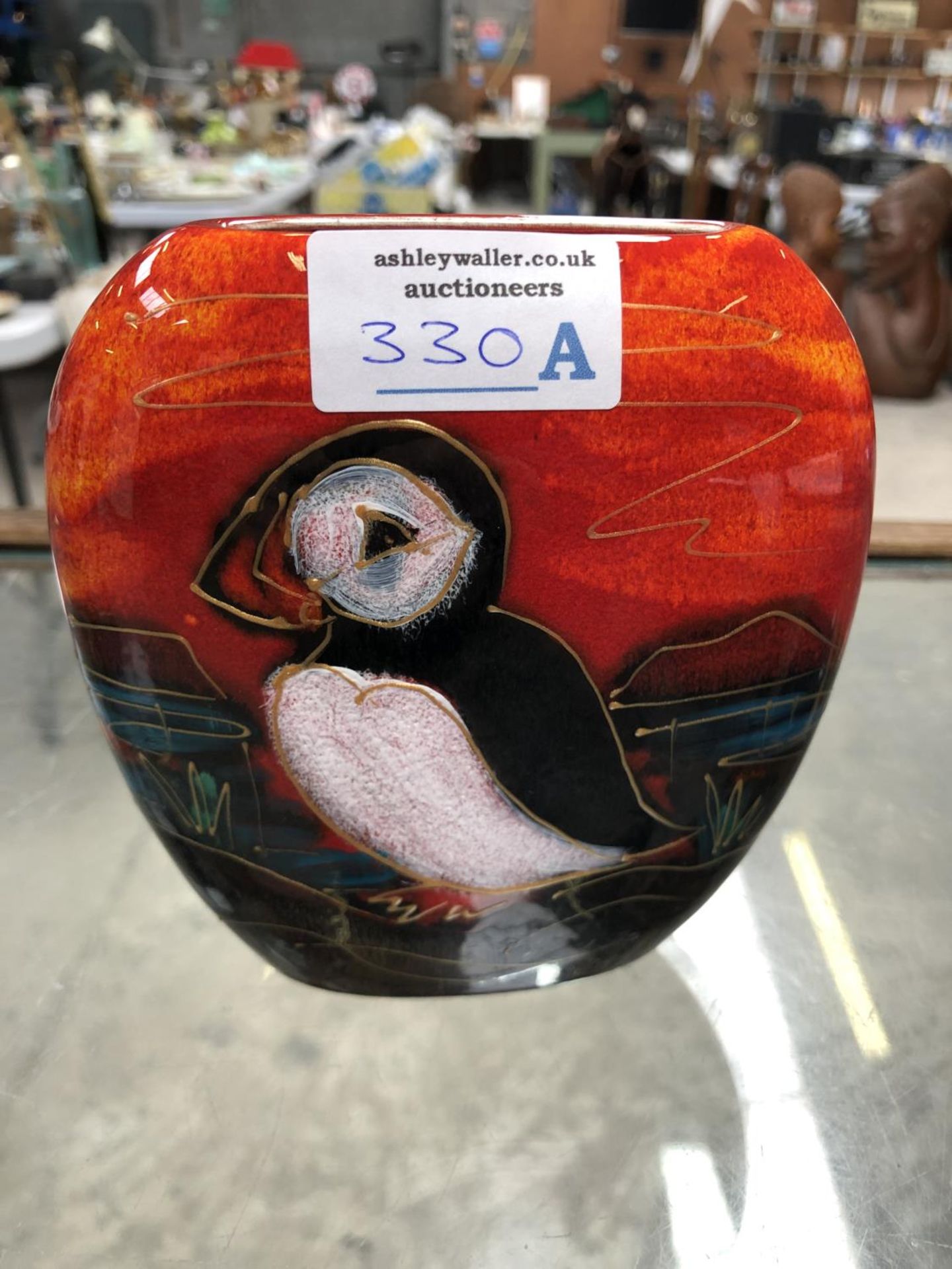 AN ANITA HARRIS 'PUFFIN' PATTERN VASE