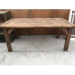 A LARGE PINE PLANK TOP TABLE 188CM X 95CM X 80CM HIGH