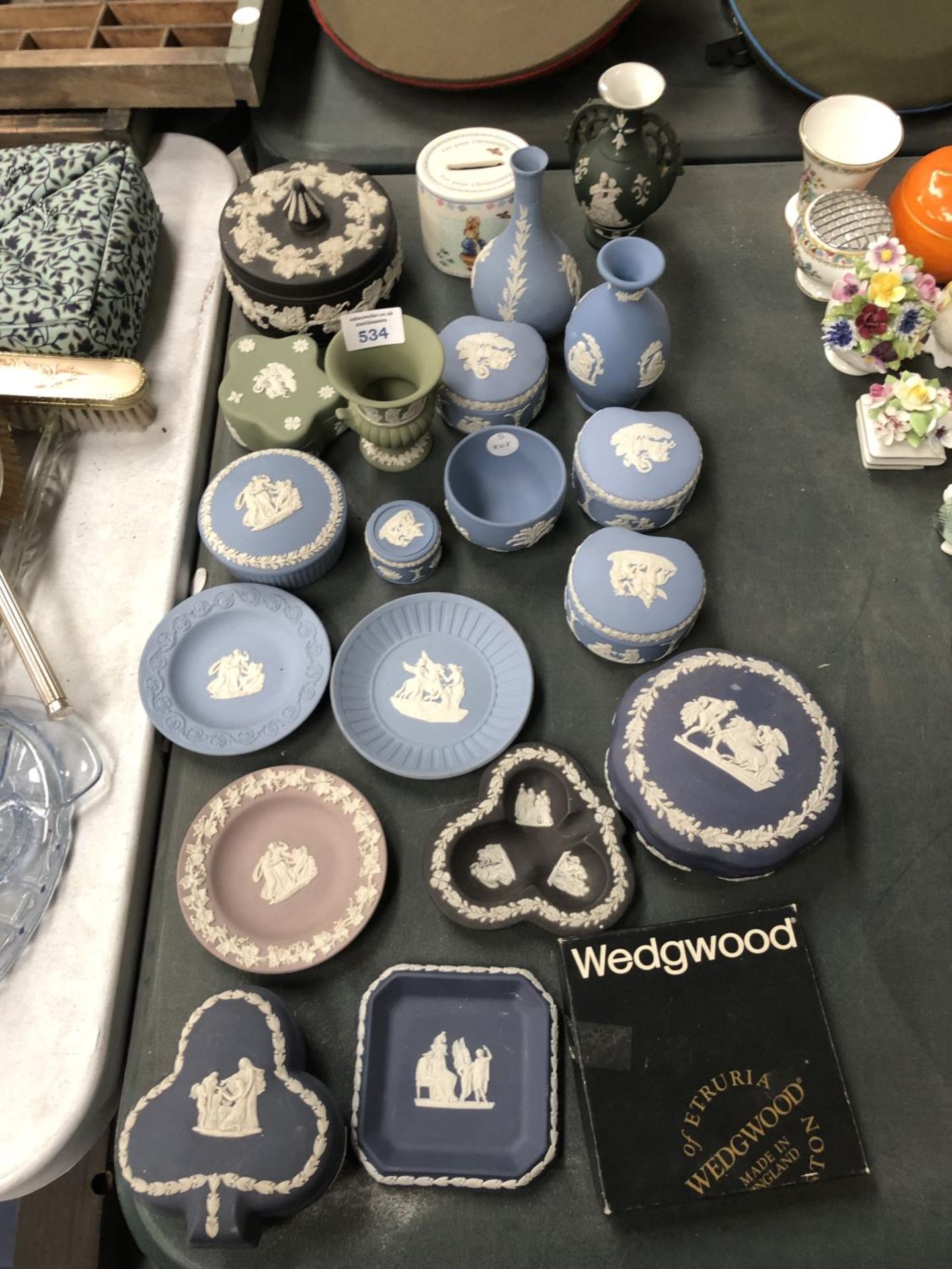 A MIXED GROUP OF WEDGWOOD JASPERWARE ITEMS, VASES ETC