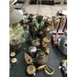 A MIXED GROUP OF ITEMS TO INCLUE BOY FIGURE, OIL LAMPS ETC