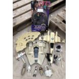 A MIXED GROUP OF VINTAGE STAR WARS TOYS - SPACECRAFTS, TWO 1994 LUCAS FILMS METAL MODELS AND A BOXED