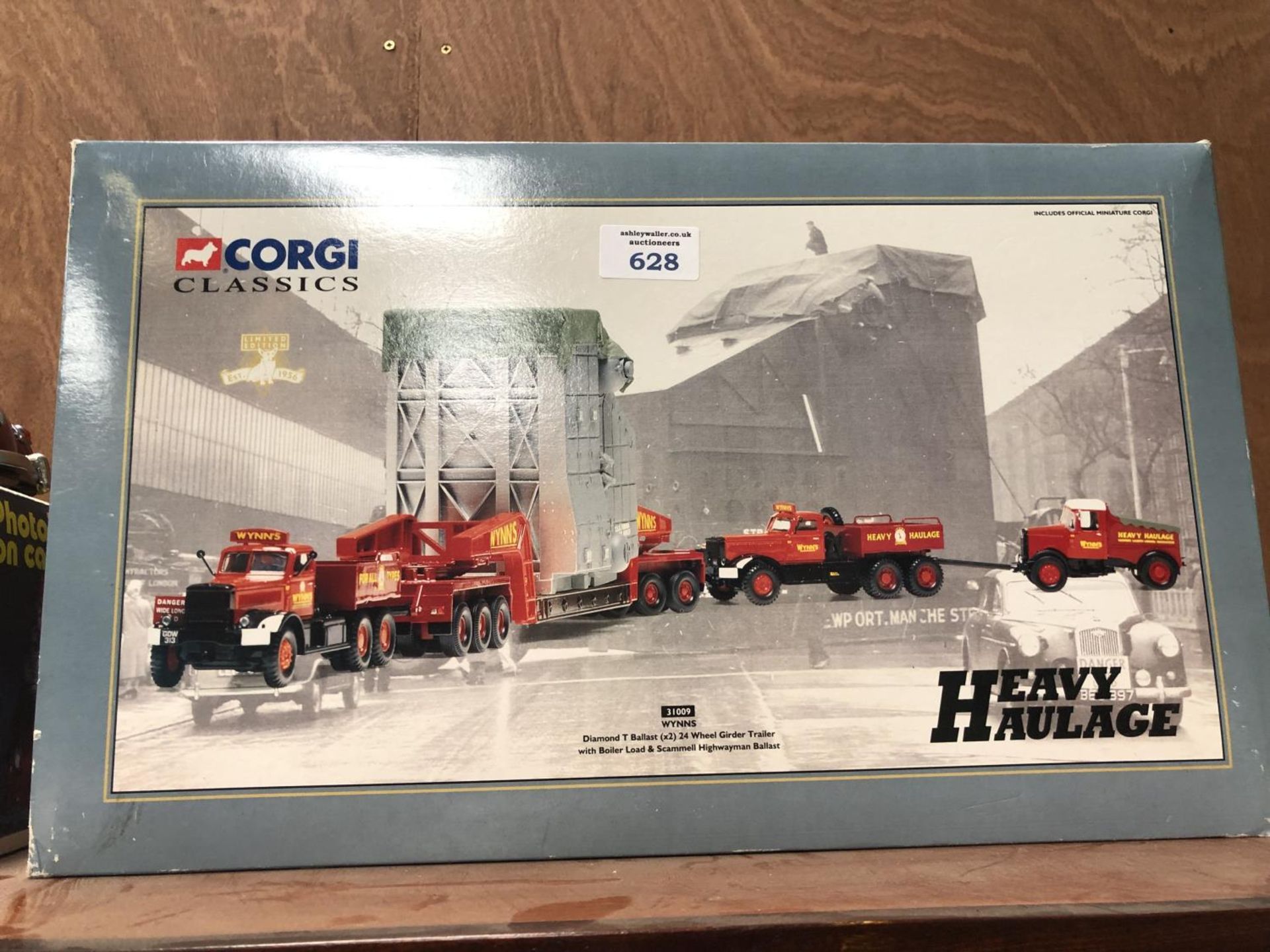 A BOXED CORGI HEAVY HAULAGE MODEL, NO. 31009