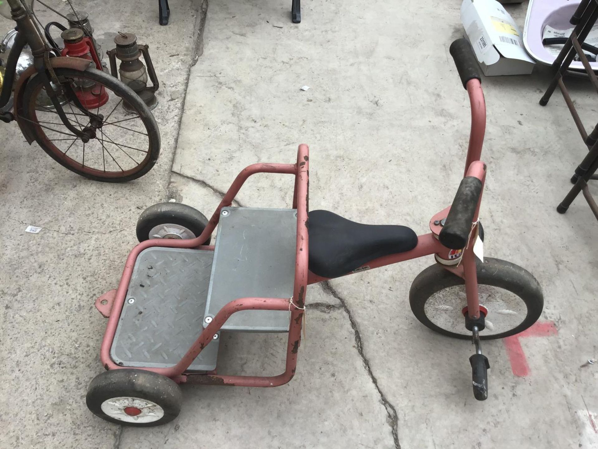 A VINTAGE 'TALTRIKE' CHILDS TRICYCLE WITH ATTACHED REAR SEAT - Image 2 of 2