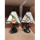 A PAIR OF LAMPS WITH STAINED GLASS SHADES