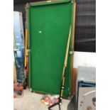 A SNOOKER TABLE WITH CUES, BALLS, TRIANGLE ETC 184CM X 96CM