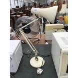 A VINTAGE CREAM ANGLE POISE LAMP