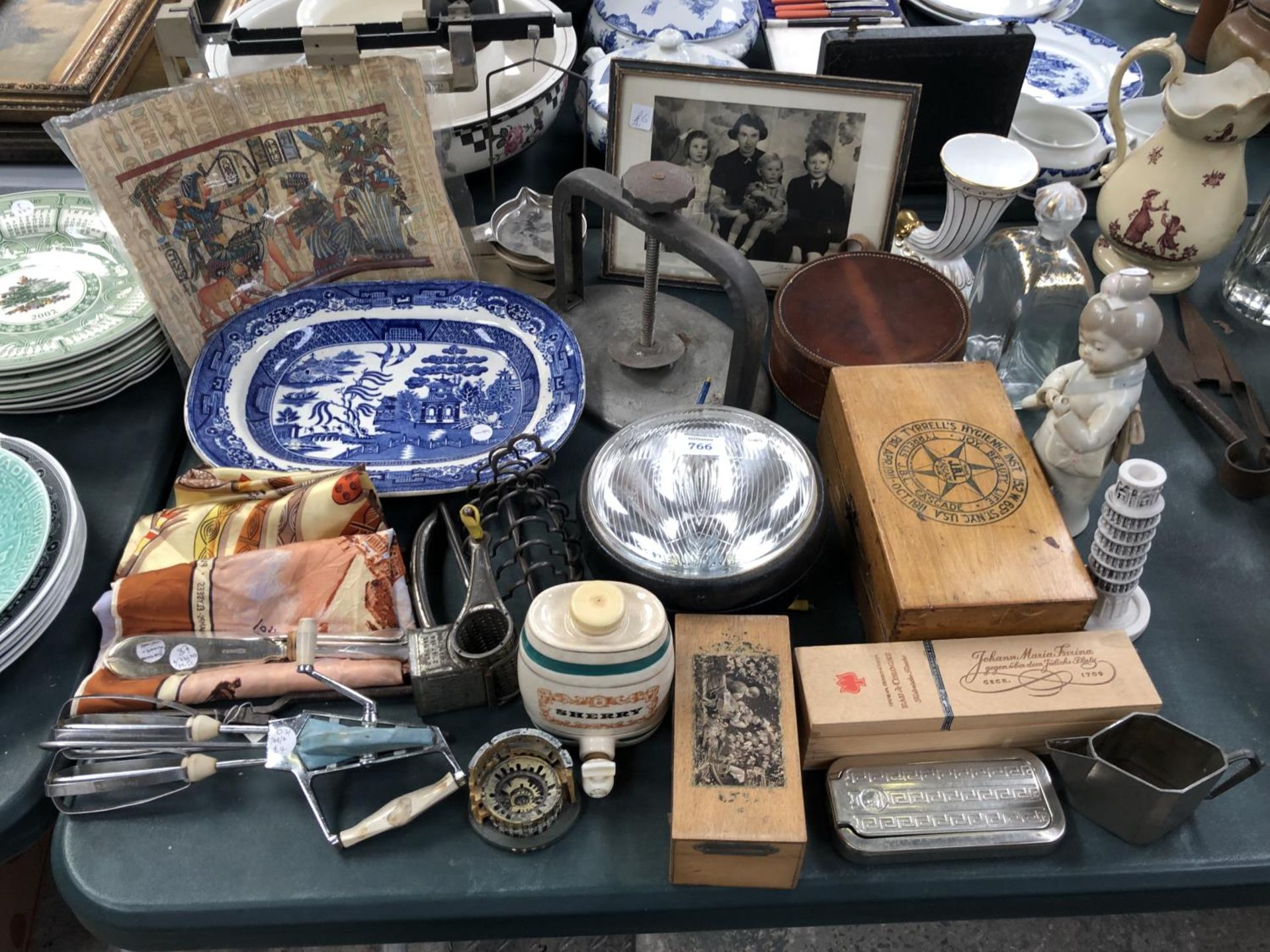 A LARGE MIXED GROUP OF ITEMS - BLUE AND WHITE PLATTER, WOODEN ITEMS ETC