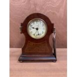 AN EDWARDIAN INLAID '8 DAY' MANTLE CLOCK WITH WALNUT PANEL