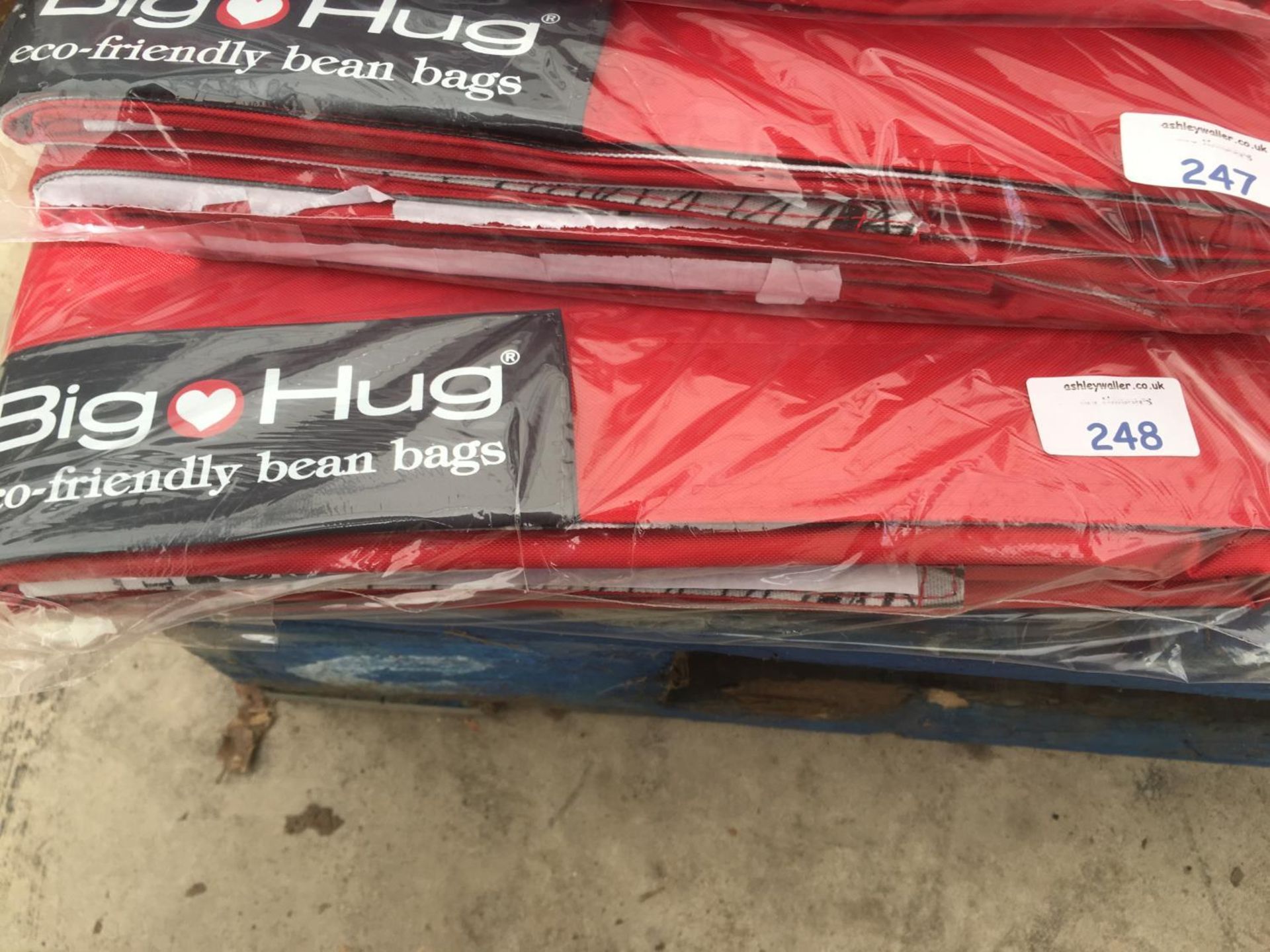 A BIG HUG 'LONDON' BEAN BAG IN RED , 140CM X 18OCM, HEAVY DUTY POLYESTER, STAIN AND WATER