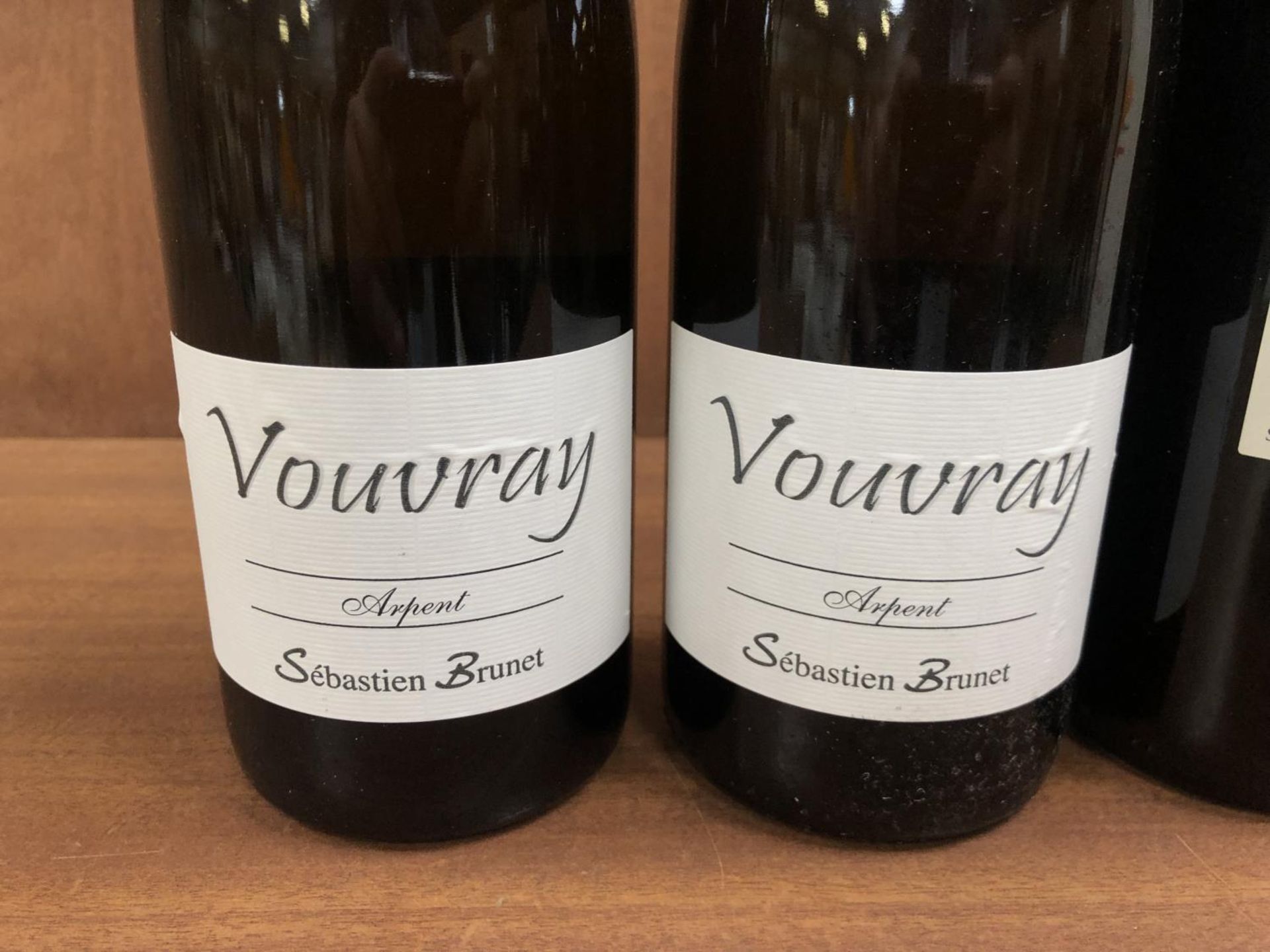 6 MIXED BOTTLES WINE - 2 VOUVRAY, 2 CLOS DE L'ANHEL & 2 WEINGUT - Image 2 of 4