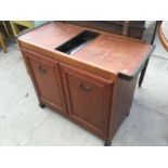 A RETRO STYLE HOSTESS TROLLEY