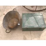 A VINTAGE GALVANISED BATH AND A GREEN METAL STORAGE BOX