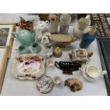 A LARGE GROUP OF CERAMICS TO INCLUDE ROYAL ALBERT WINSOME TEA POT ETC