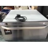 AN AS NEW AND BOXED AEG STAINLESS STEEL WARMING DRAWER