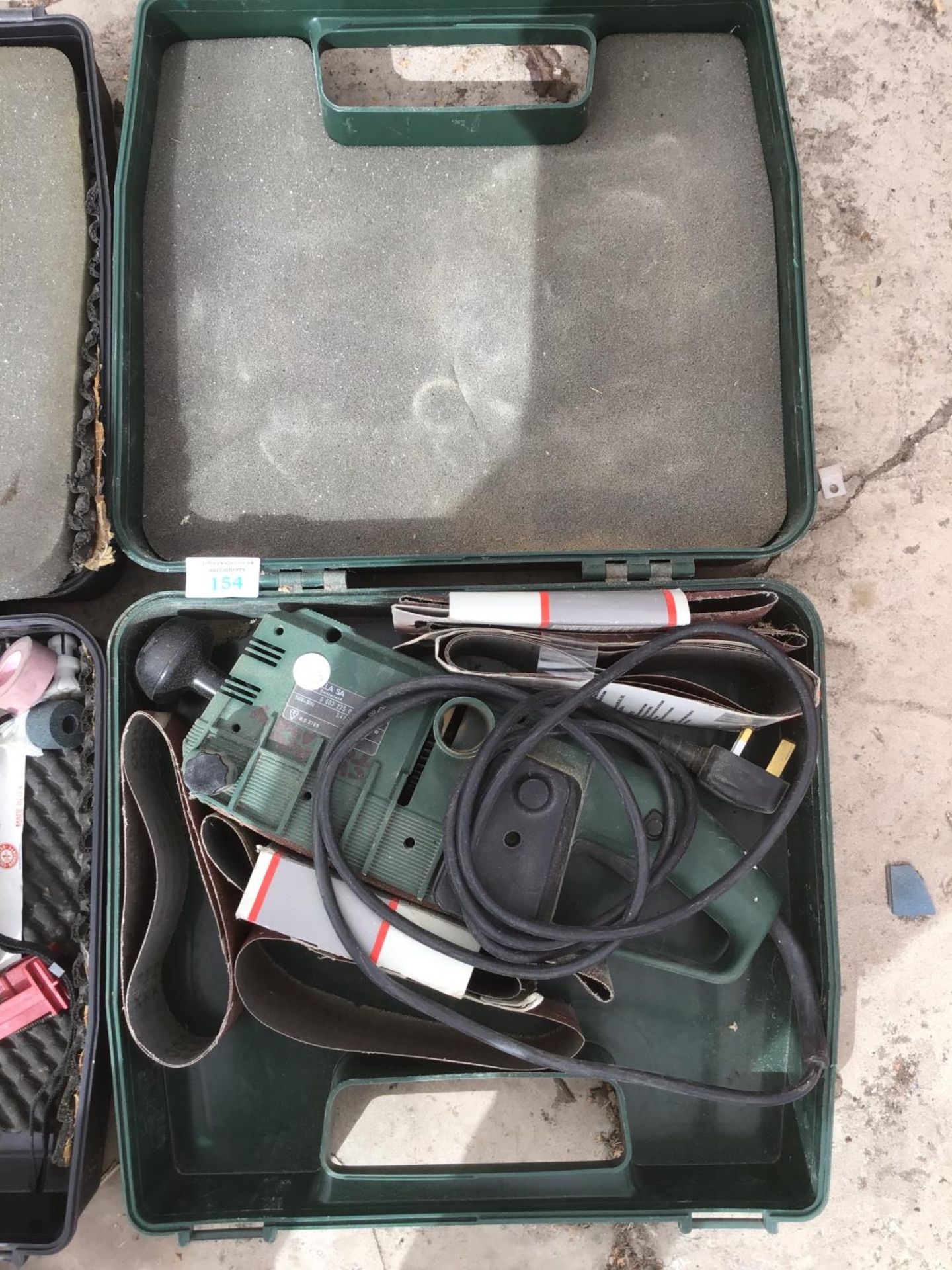 A BOSCH BELT SANDER IN A CASE AND A BOSCH PBM 7-2V-1 CORDLESS DRILL IN CASE WITH BATTERY AND CHARGER - Image 2 of 3