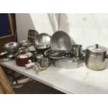 A LARGE COLLECTION OF PANS, BAKING TRAYS, MINCER ETC