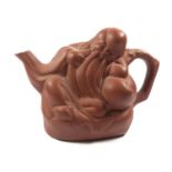 A CHINESE YIXING STYLE CLAY FIGURAL TEAPOT, HEIGHT 10CM