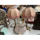 A PAIR OF QUALITY BRASS LAMPS TOGETHER WITH A 1920'S GLASS CEILING LAMP SHADE