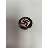 A SMALL COLLECTABLE GERMAN BADGE