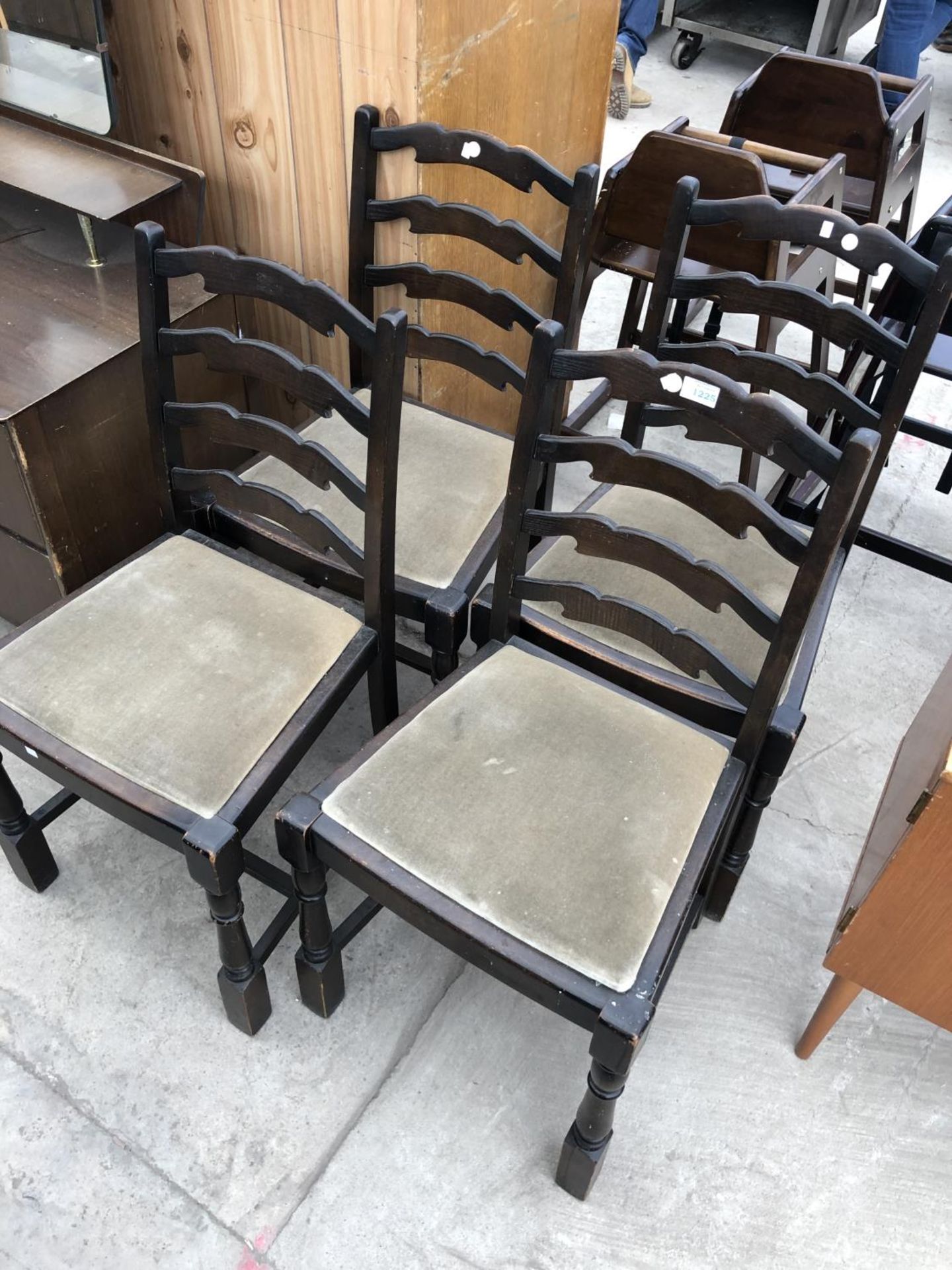 FOUR OAK LADDER BACK DINING CHAIRS
