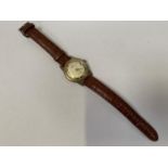 A GENTS 'BULER' AUTOMATIC CALENDAR WRIST WATCH