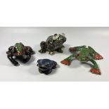 A GROUP OF FOUR VINTAGE CHINESE MINIATURE CLOISONNÉ FROG FIGURES