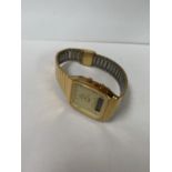 A GENTS FASHION WRIST WATCH