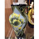 A LIMITED EDITION (51/75) MOORCROFT GLENCOYNE BAY DAFFODIL PATTERN VASE