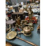 A COLLECTION OF VARIOUS BRASS ITEMS TO INCLUDE WARMING PANS, STATUE ETC